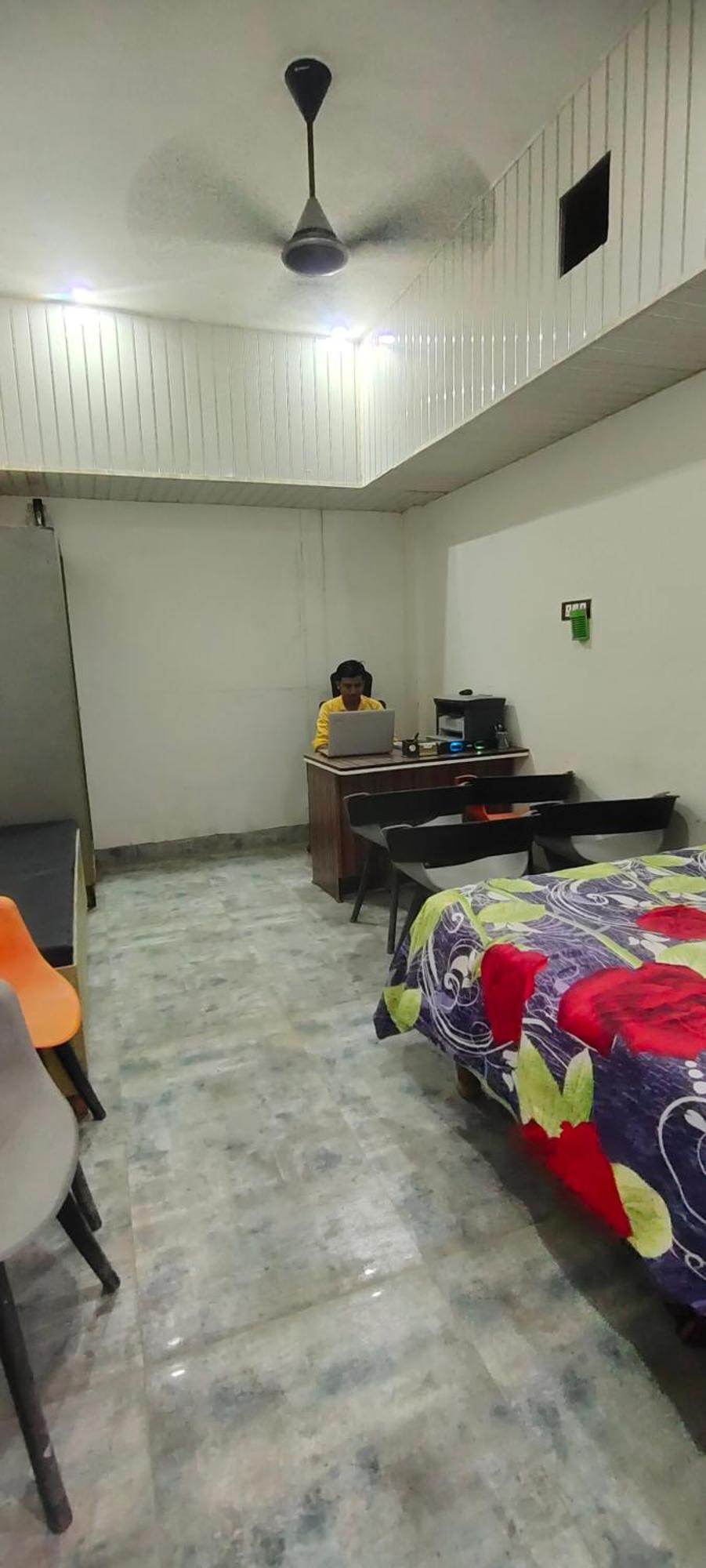Hotel Swastik Residency Fatehpur  Luaran gambar